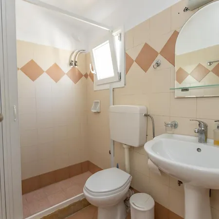 Olivensun 3 * Gythio